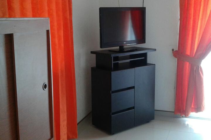 Room 11 of 26