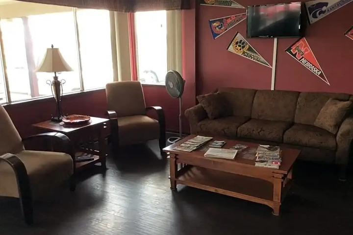 General 2 of 20