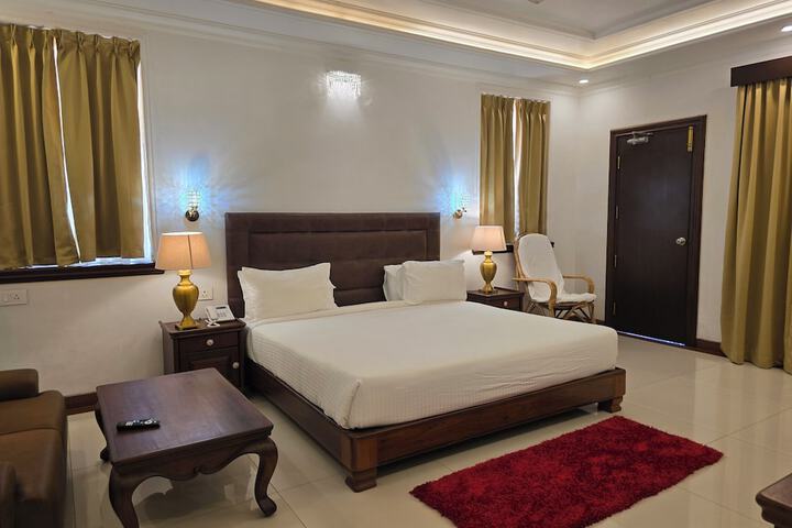 Room 10 of 49