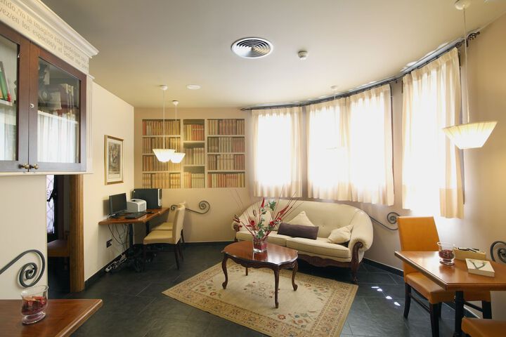 Hotel Lobby