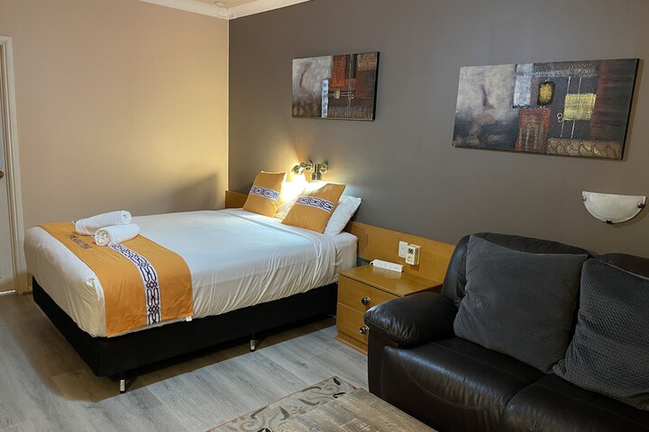 Room 21 of 54