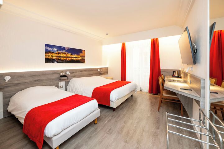 Room 41 of 70