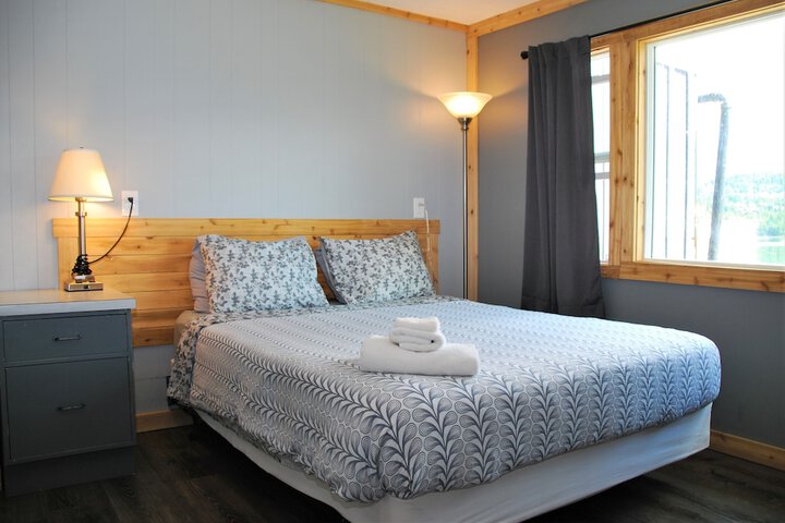 Jasper Way Inn Resort &  Campground in Clearwater, BC