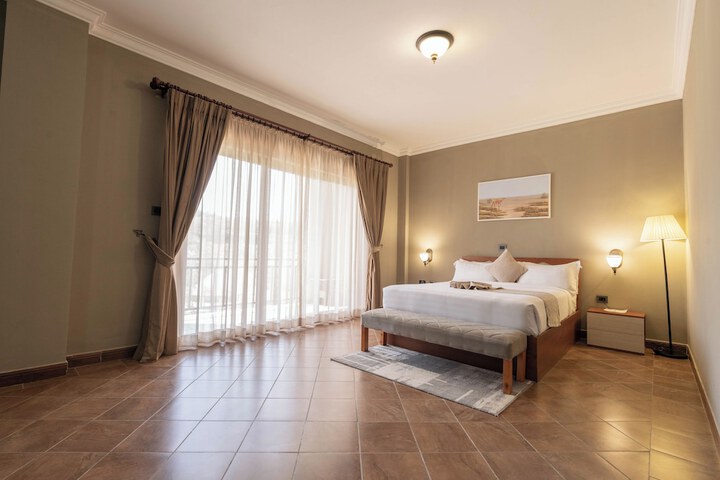 Room 18 of 36