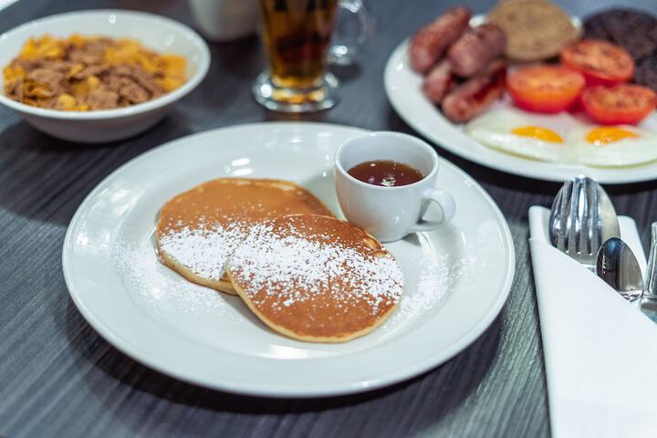 Breakfast/Coffee Service 91 of 113