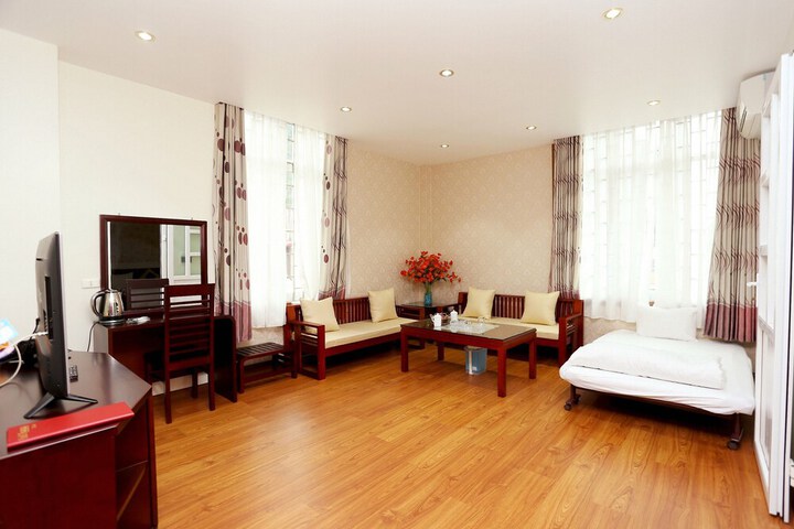 Room 19 of 22