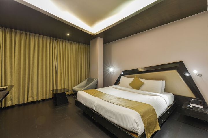 Room 25 of 139