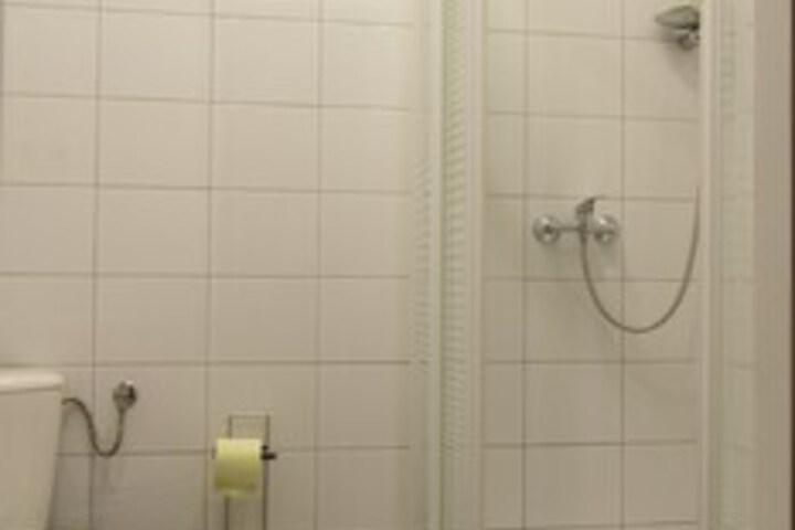 Room 3 of 9