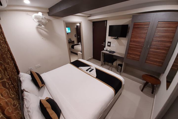 Room 20 of 72