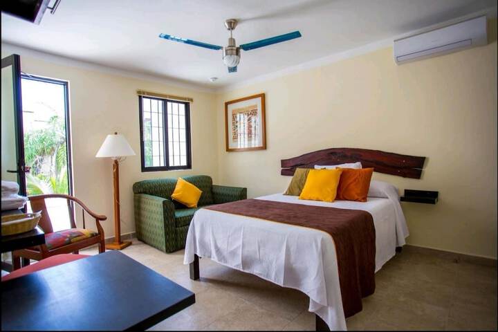 Room 4 of 7