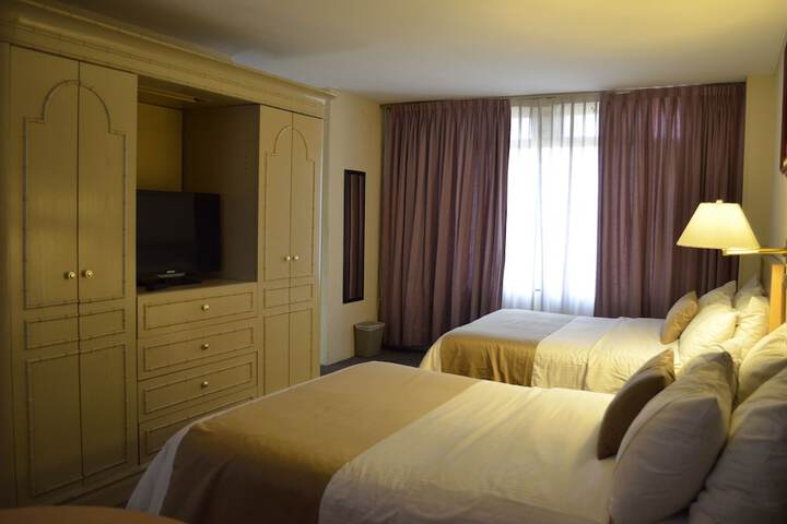 Room 17 of 124