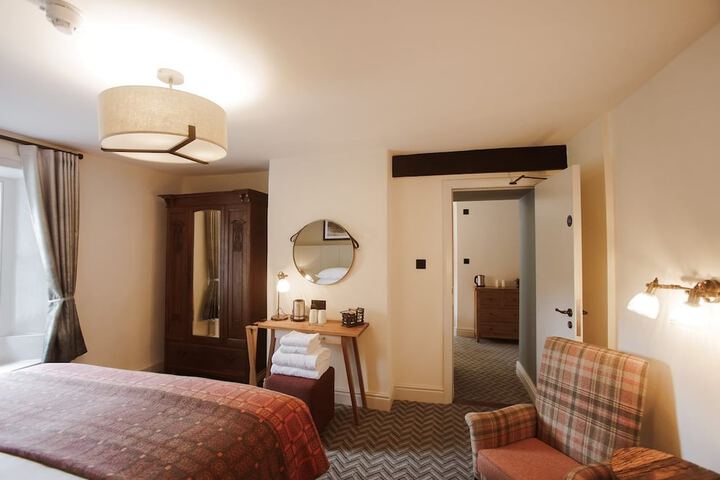 Room 9 of 60
