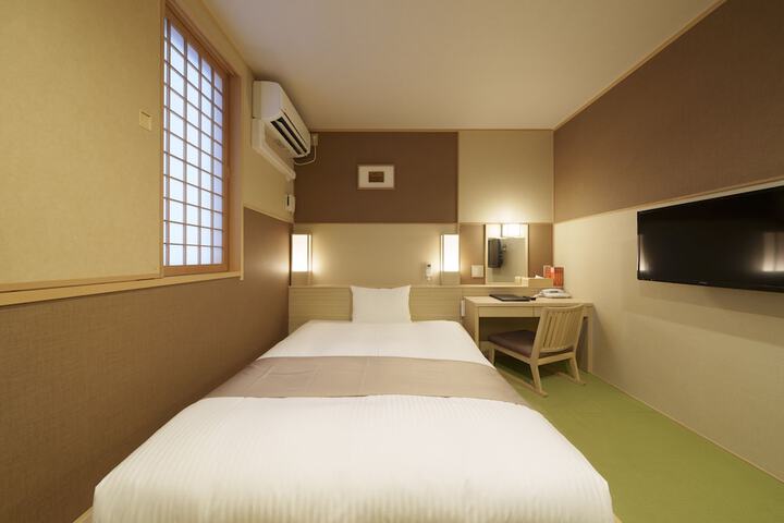 Room 9 of 58