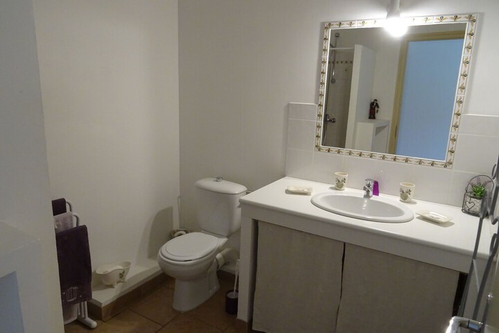 Room 16 of 70