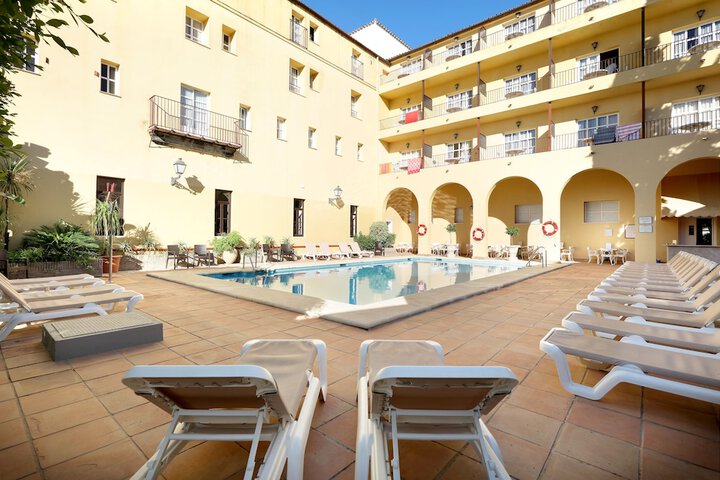 Hotel with Pool