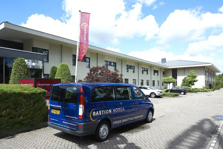 Airport shuttle