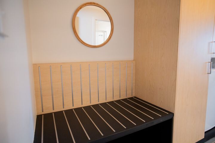 Room 11 of 31