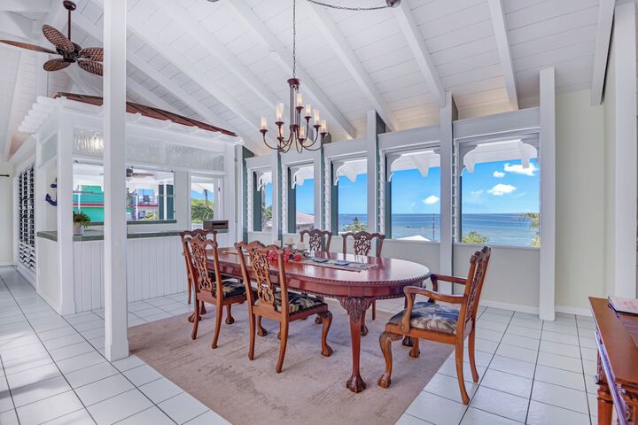 Dining Photos