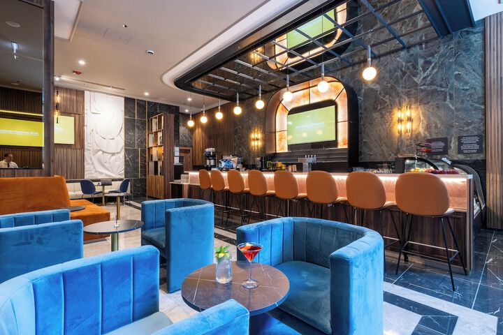 Snack bar