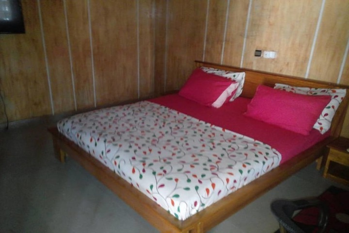Room 29 of 32