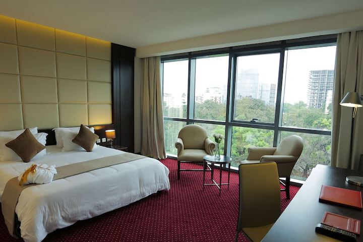 Room 19 of 52