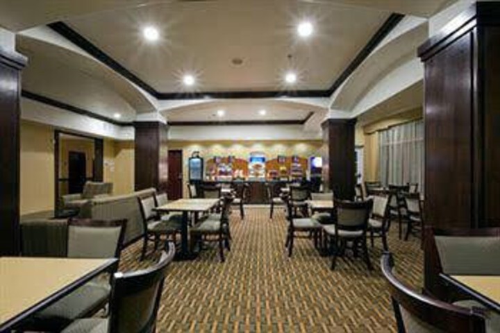 Suite 2 of 40