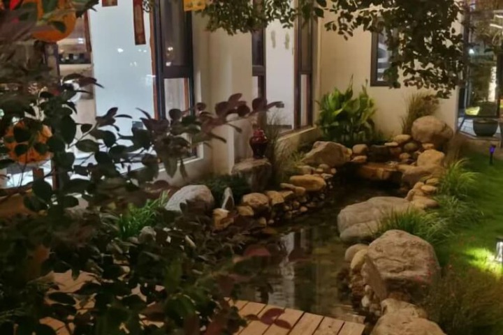 Hotel 77 of 80