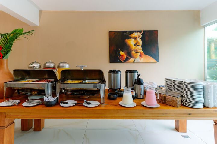 Breakfast/Coffee Service 29 of 36