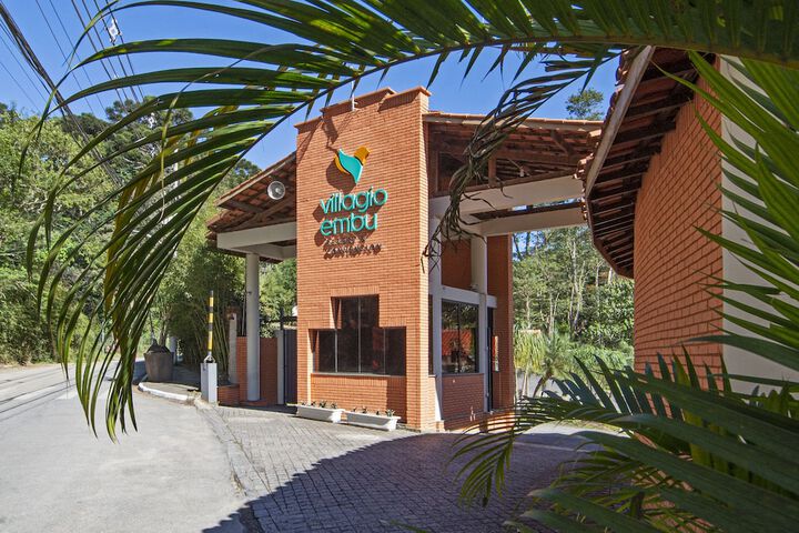 Hotel 122 of 125