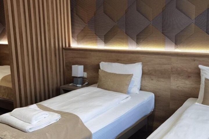 Room 20 of 54