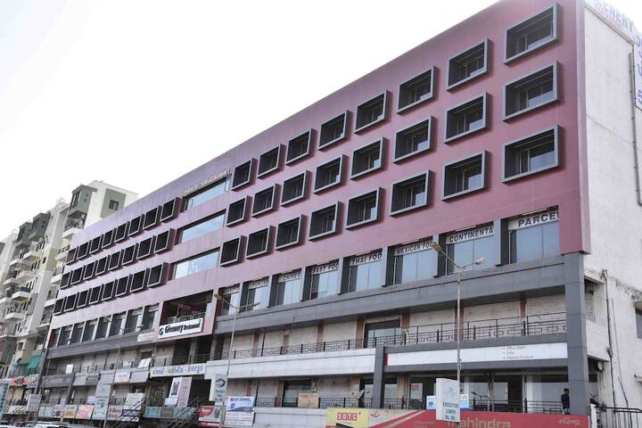 JK ROOMS 134 NEAR GIDC ABC CIRCLE