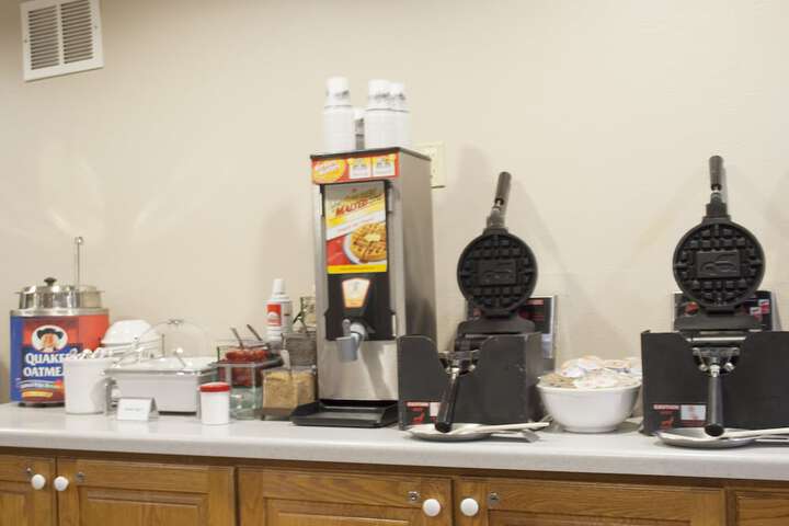Breakfast area
