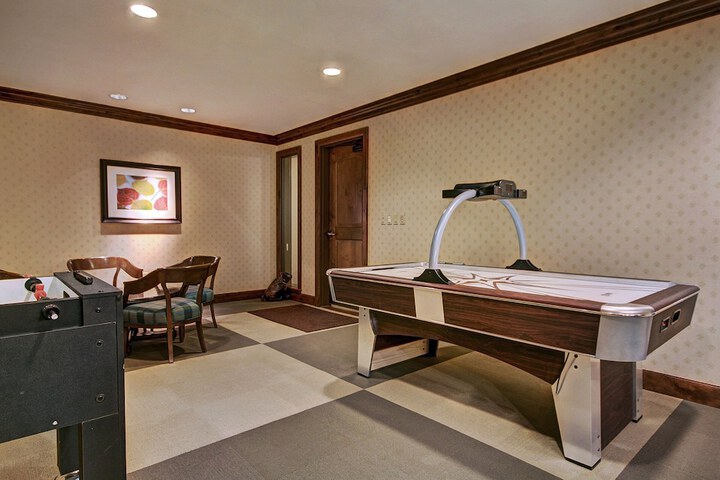 Room 476 of 569