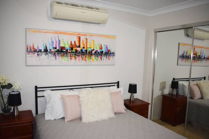 Room 9 of 21