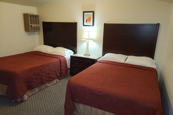 Room 12 of 23