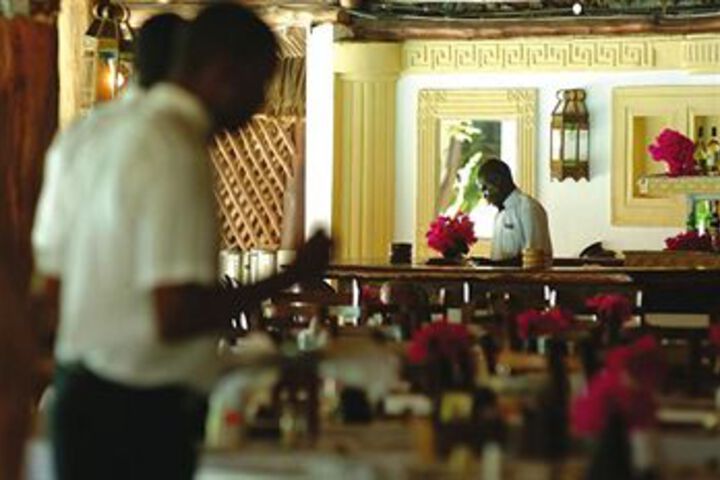 Dining 21 of 22