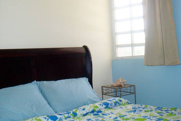 Room 5 of 26