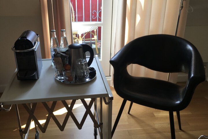 Room amenity
