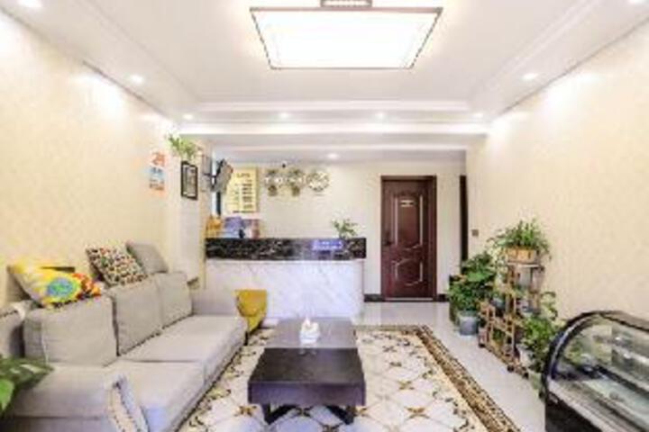 Jingzhen Inn