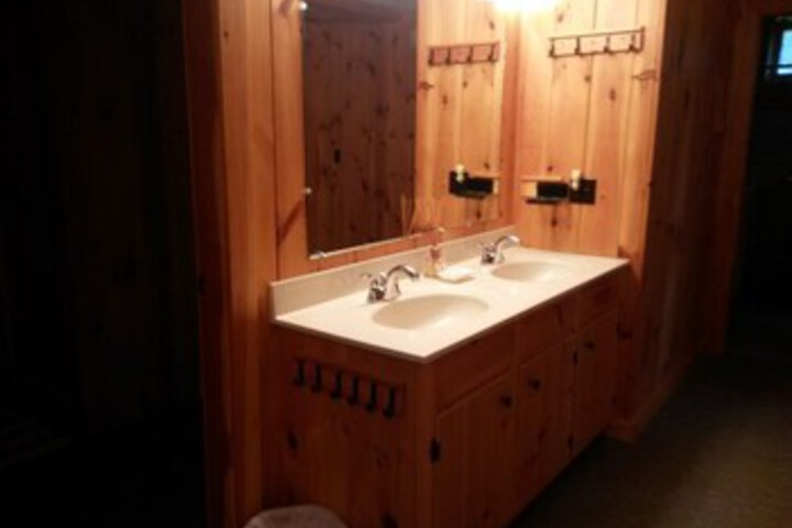 Room 5 of 22