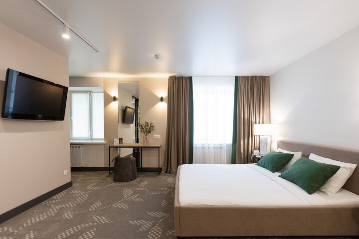 Room 27 of 125