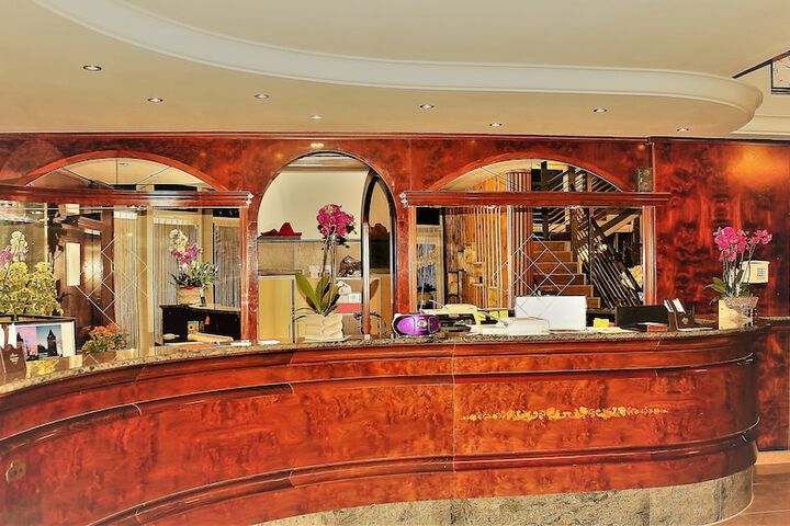 Hotel Interior 6 of 55
