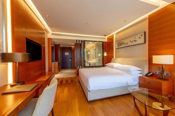 Room 11 of 57