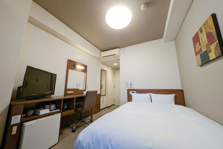 Room 7 of 21