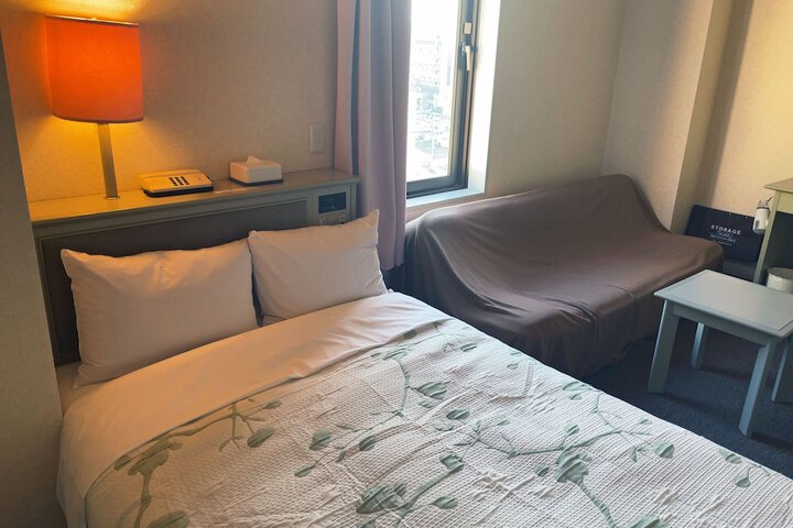 Room 8 of 44