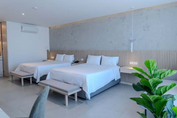 Room 48 of 90