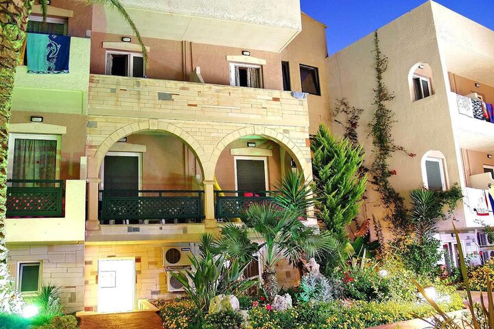 Hotel 70 of 79