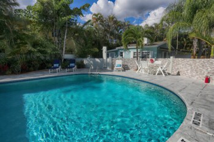 Pool 6 of 20