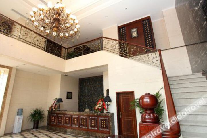 Hotel Interior 18 of 34