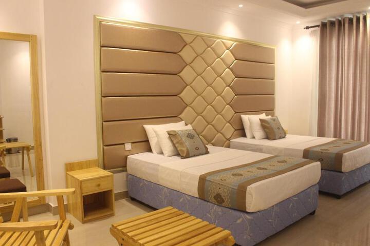 Grand Navro Hotel